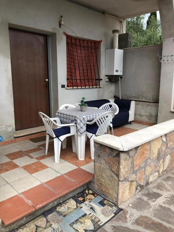La casa tra gli ulivi di Fonte Nuova 1 Villa Esterno foto