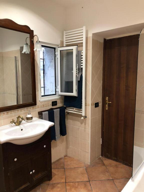 La casa tra gli ulivi di Fonte Nuova 1 Villa Esterno foto